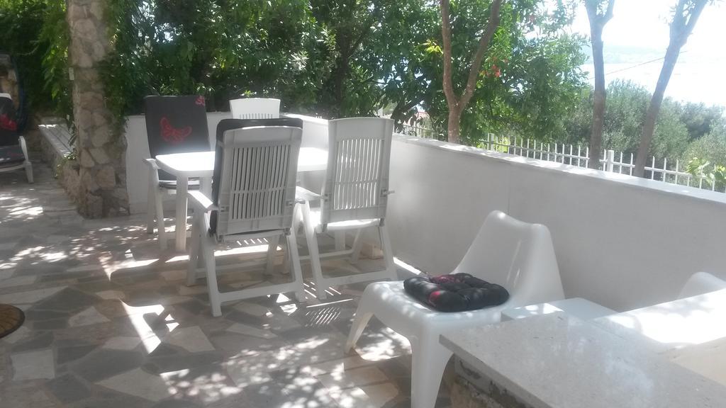 G&B Apartments Trogir Exterior photo