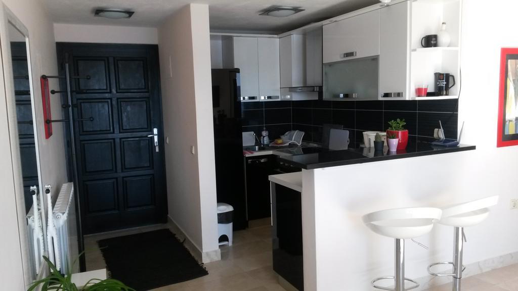 G&B Apartments Trogir Exterior photo